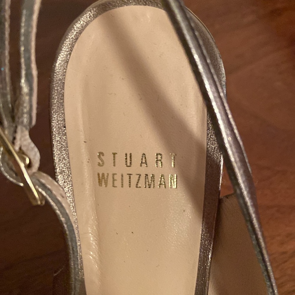 Stuart Weitzman - Picture 11 of 15